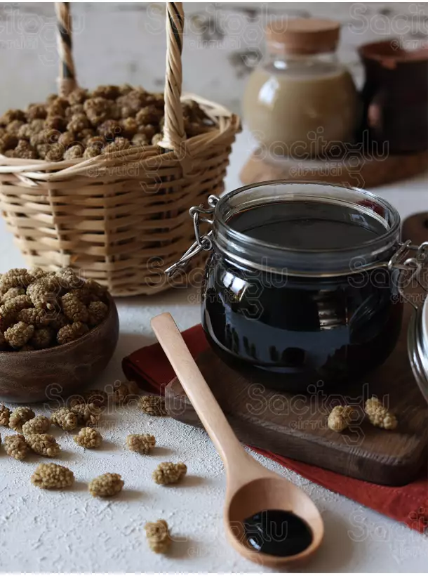 Dut Pekmezi