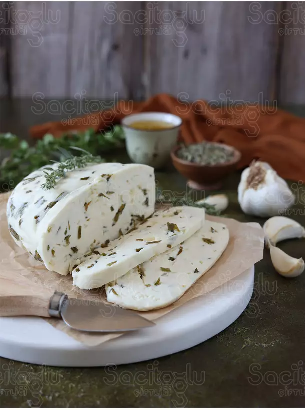 Van Otlu Peynir