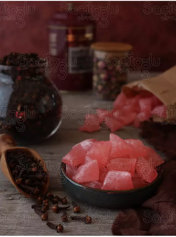 Karanfilli Akide Şekeri